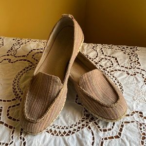 Born Sitton fabric jute boho espadrilles B58006 gently used